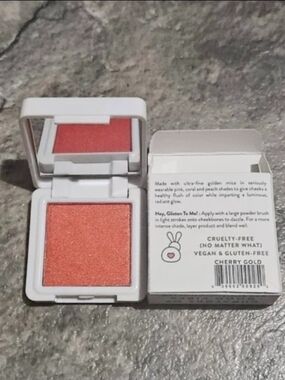 Kaleido Cosmetics Glow Blush in Cherry Gold 0.11oz BNIB